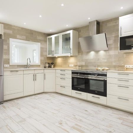 Sitges Spaces Mediterranean Apartments 5 Bedrooms, 4 Bathrooms, 75M2 Terrace, Centre Sitges- Sleeps 11 Екстер'єр фото