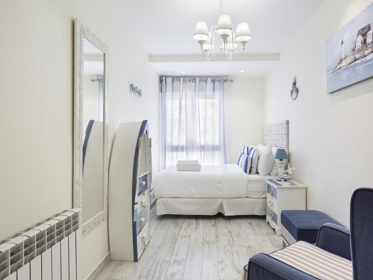 Sitges Spaces Mediterranean Apartments 5 Bedrooms, 4 Bathrooms, 75M2 Terrace, Centre Sitges- Sleeps 11 Екстер'єр фото